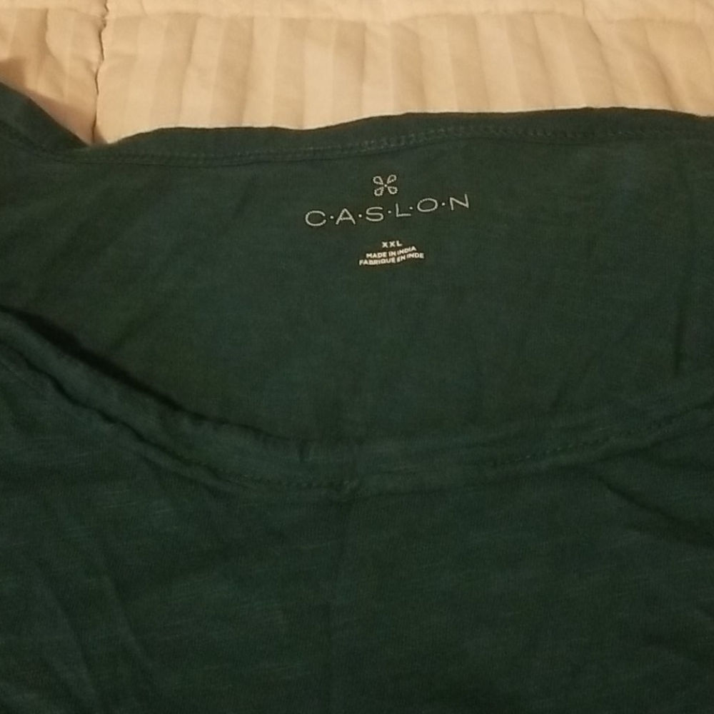 Top - Picture 2 of 2